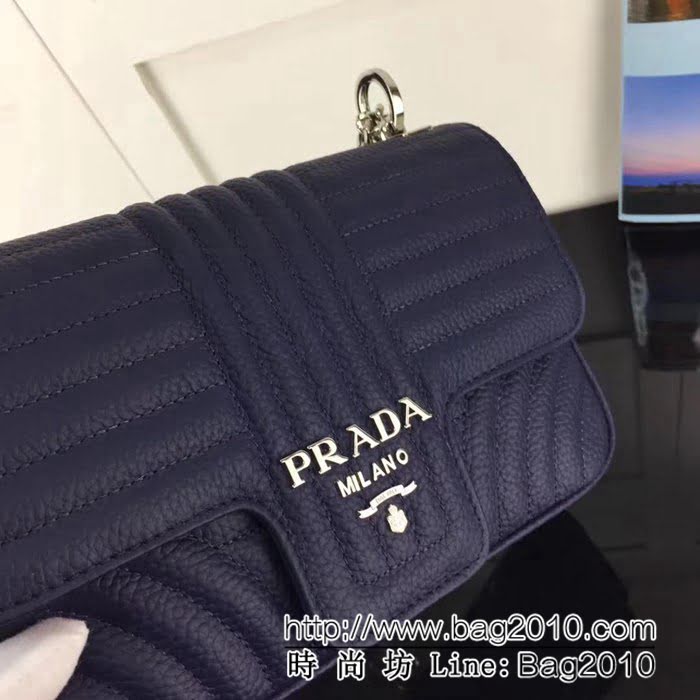 普拉達PRADA原單 IBD108原單貨 荔枝紋牛皮 鏈條單肩斜挎包 PHY1495